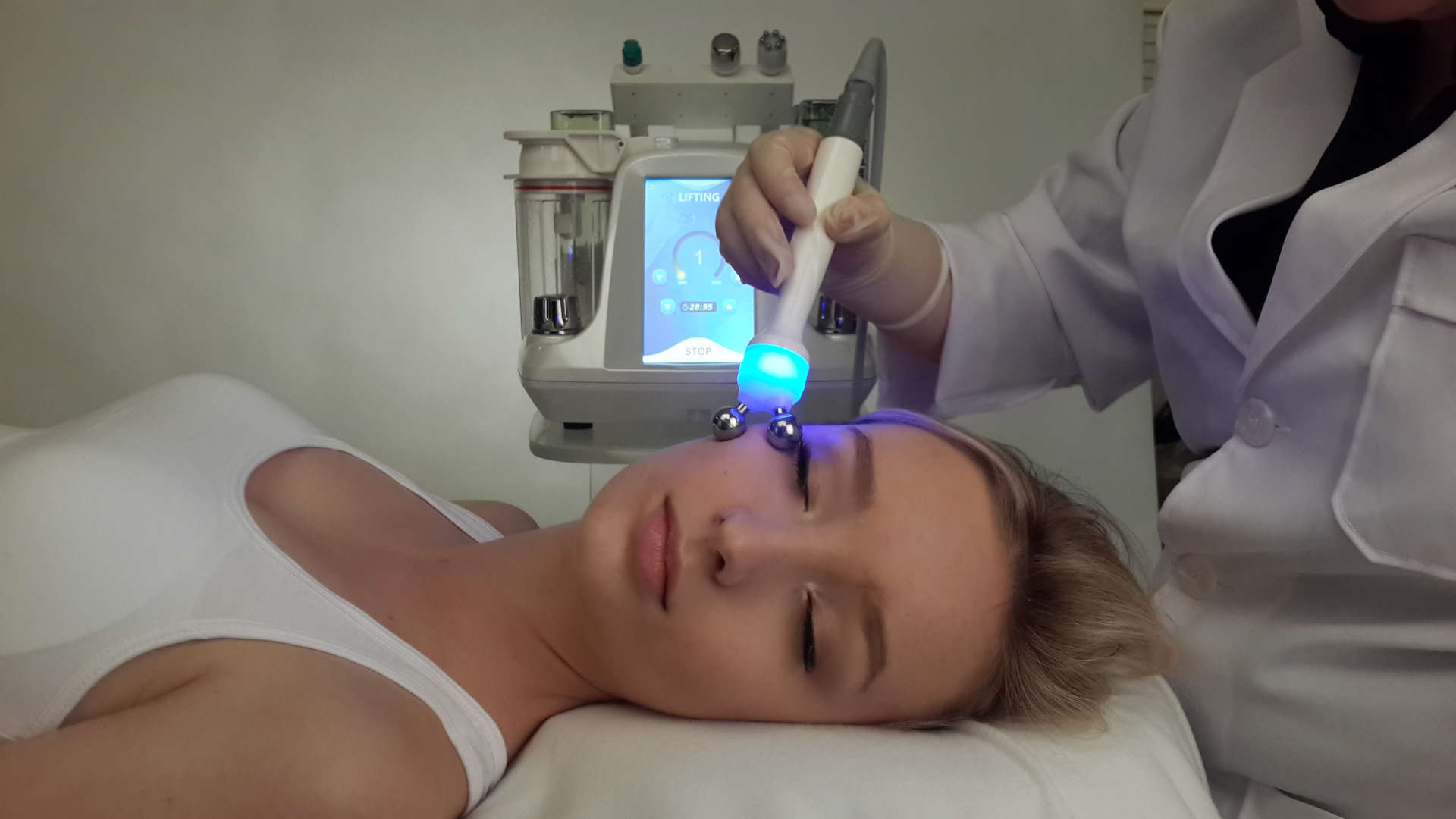 KSAE Beauty Procial Ionto lifting behandlung